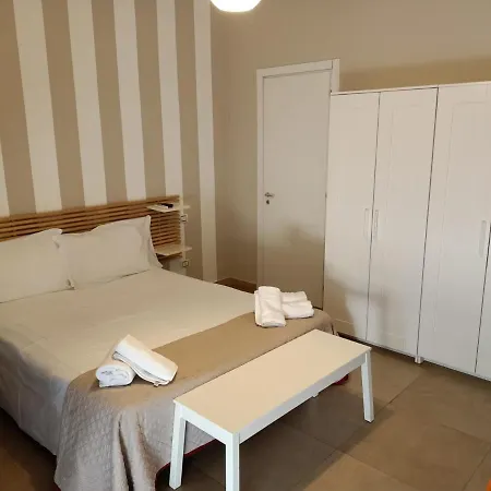 I Girasoli Srls バーリ