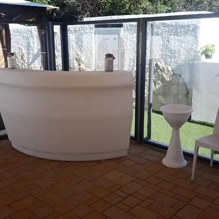 I Girasoli Srls 3* Bari